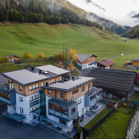 Aparthotel Ambiente Umhausen Luaran gambar