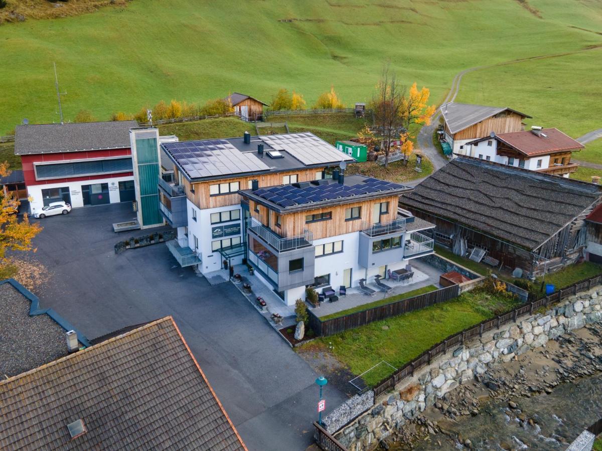 Aparthotel Ambiente Umhausen Luaran gambar