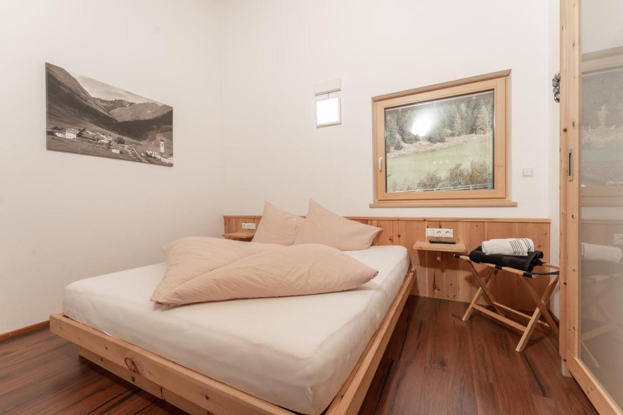 Aparthotel Ambiente Umhausen Luaran gambar
