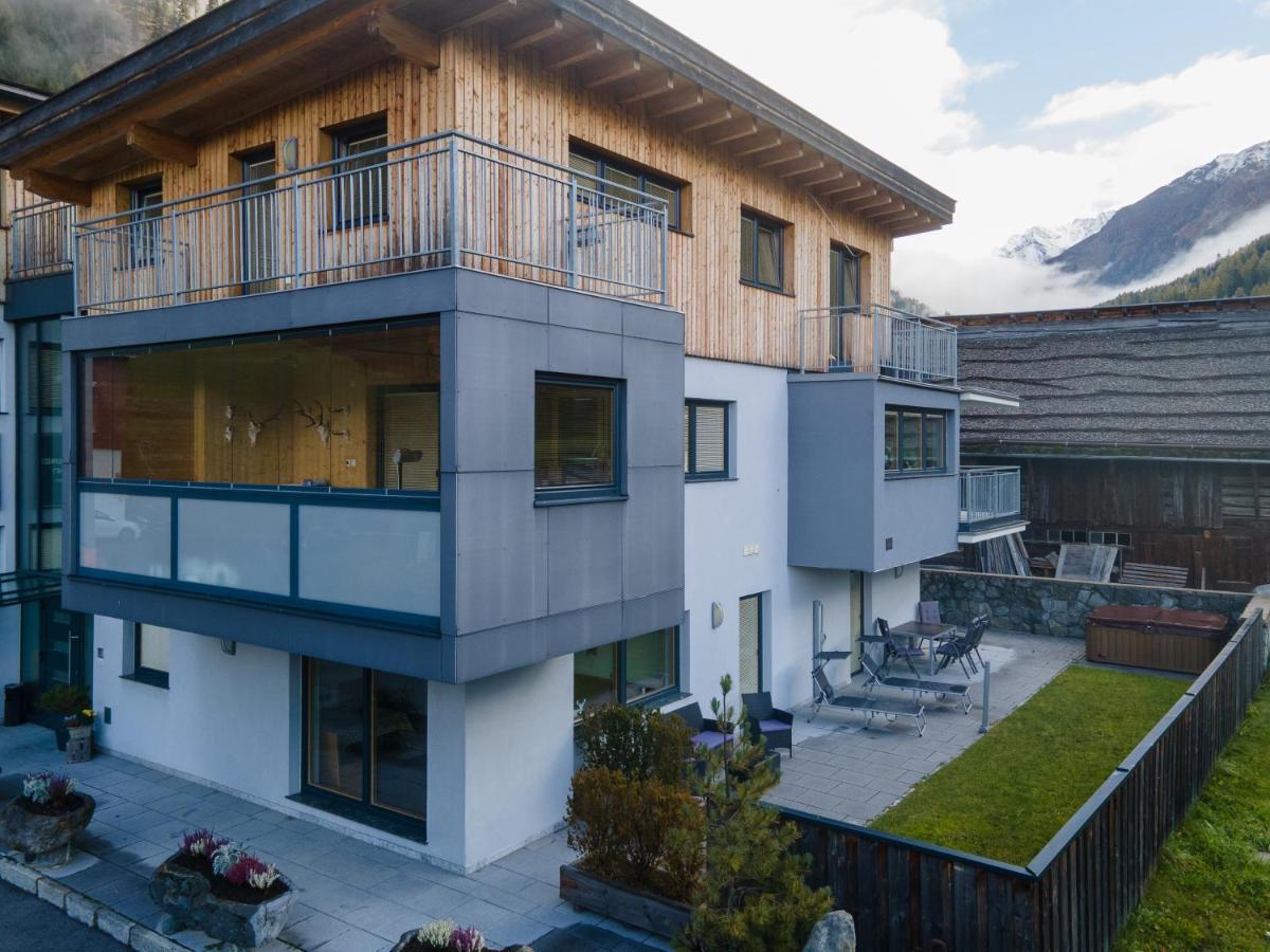 Aparthotel Ambiente Umhausen Luaran gambar