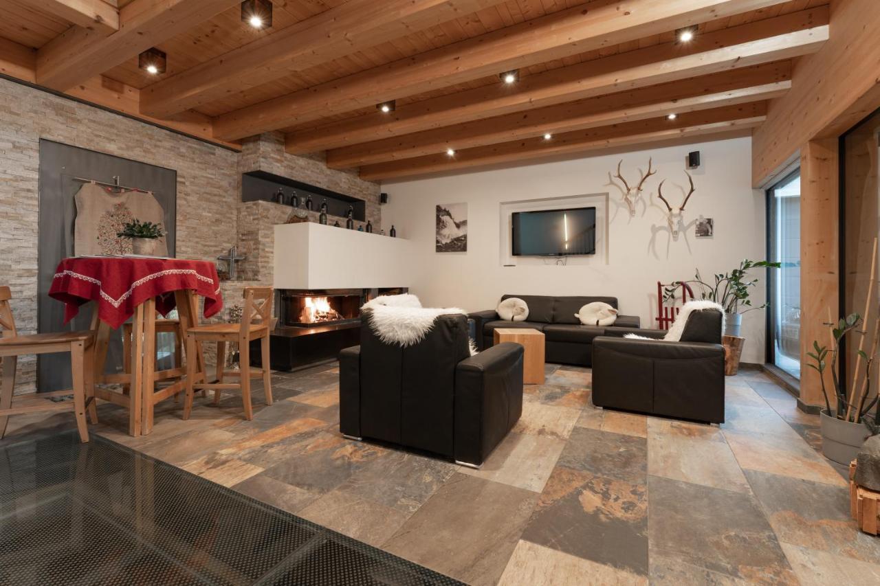 Aparthotel Ambiente Umhausen Luaran gambar